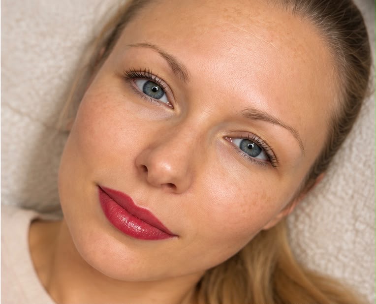 Velvet & Ombré Lips